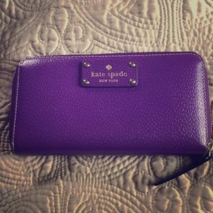Kate Spade Zip-Around Wallet